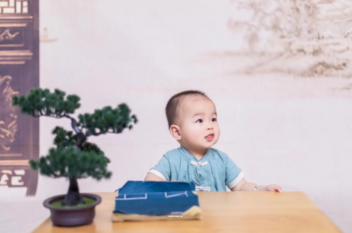 保定宝宝多久可以坐 保定宝宝多久可以坐